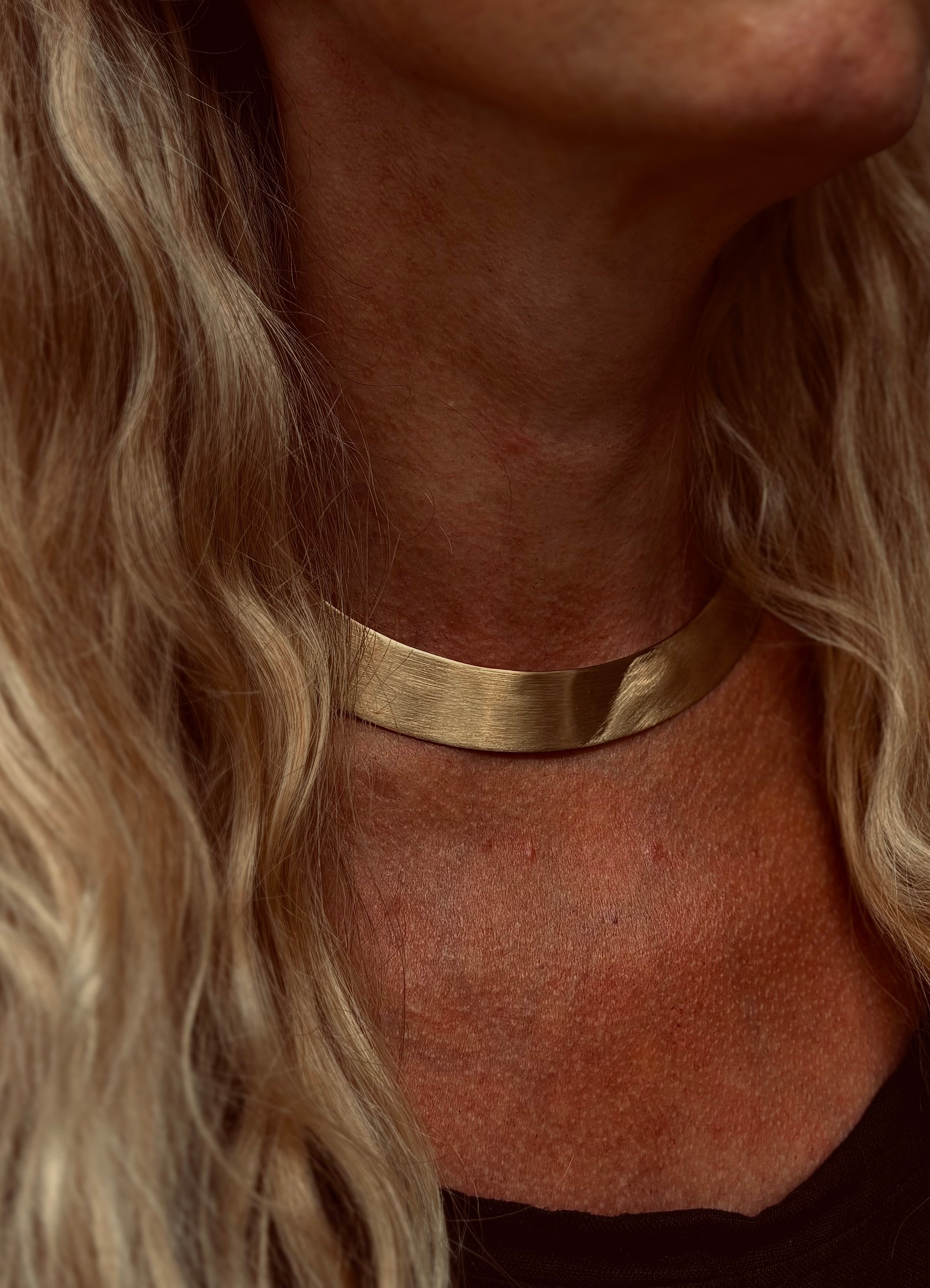 Zaya collar necklace