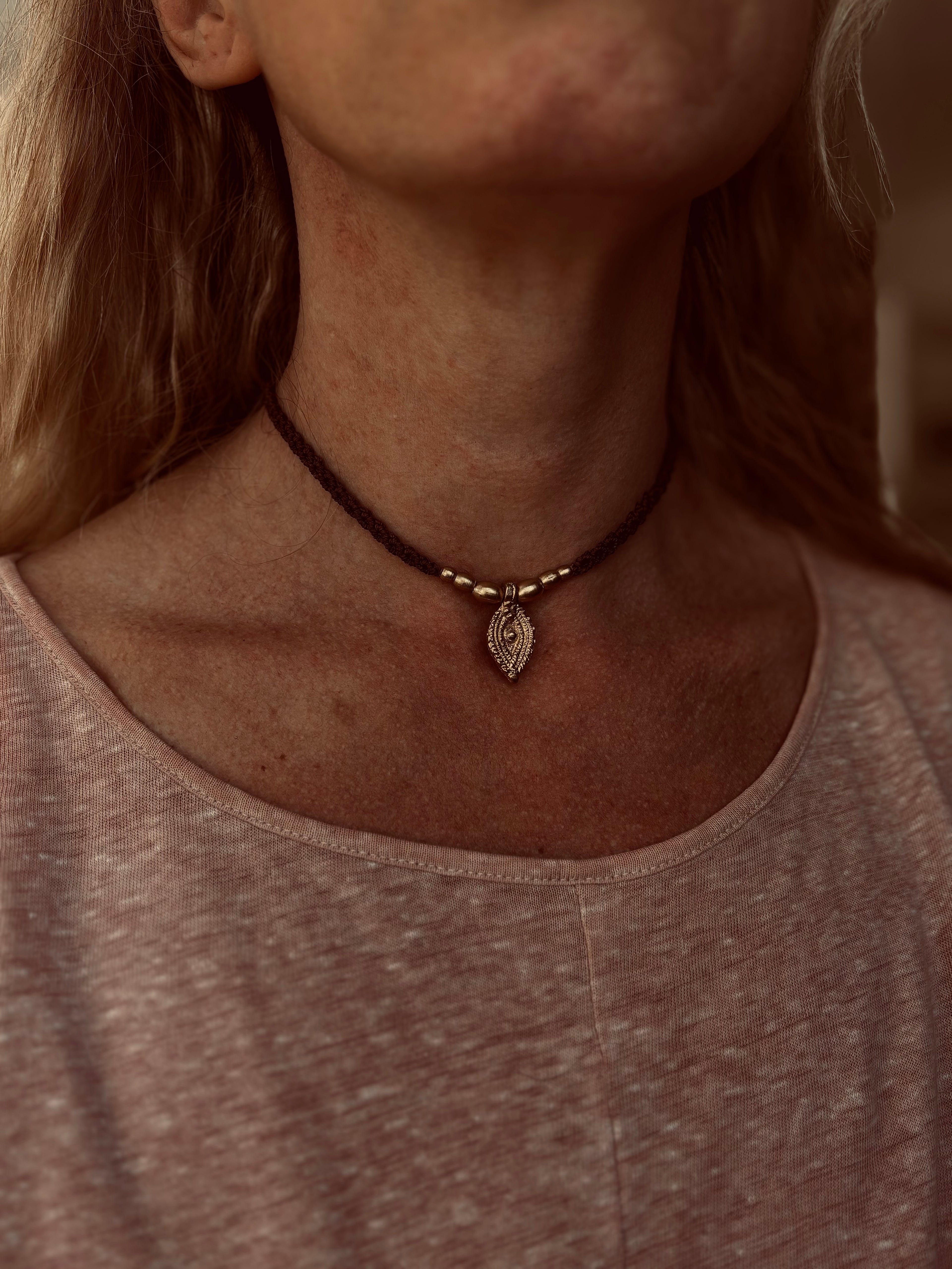 The Oko Kaya Choker necklace