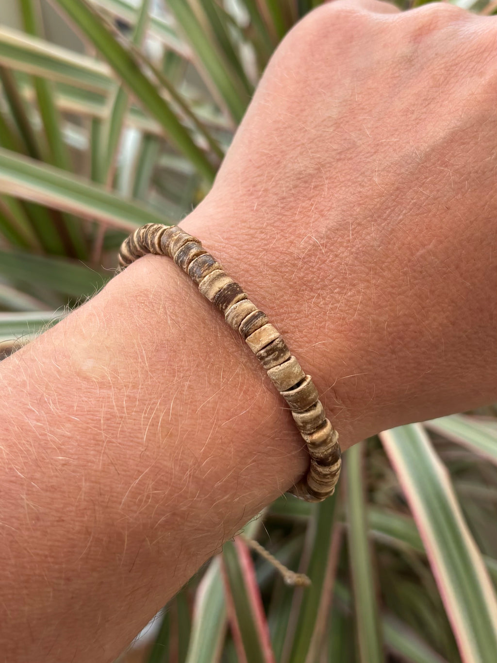 Coconut bracelet