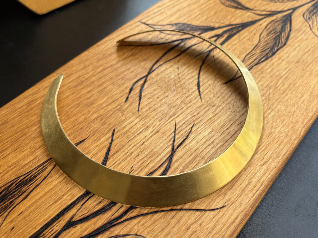 Zaya collar necklace
