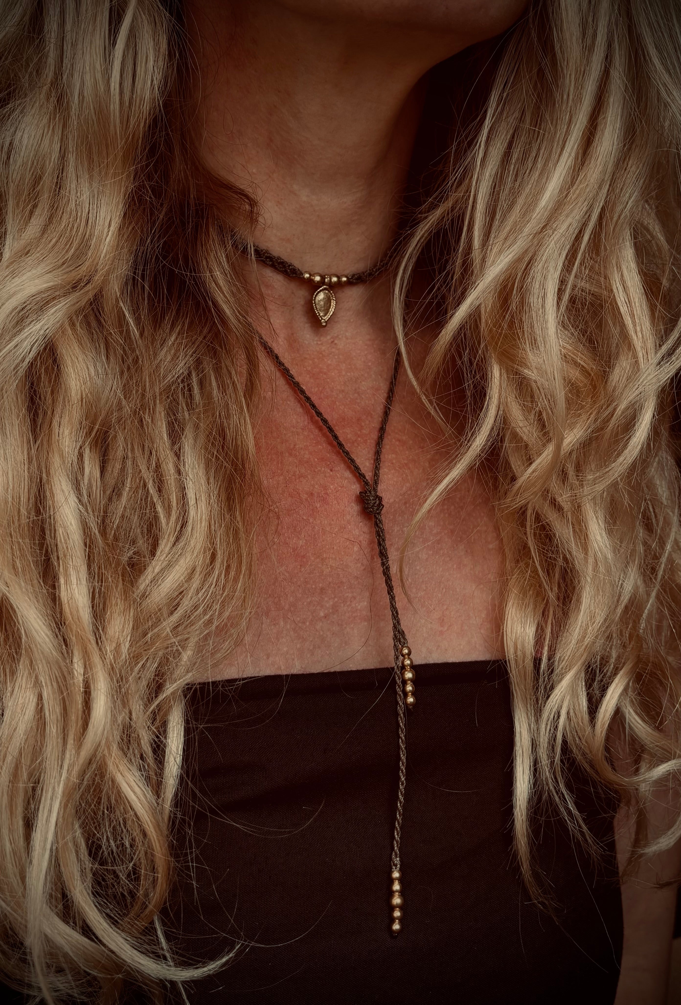 The Earth wrap necklace
