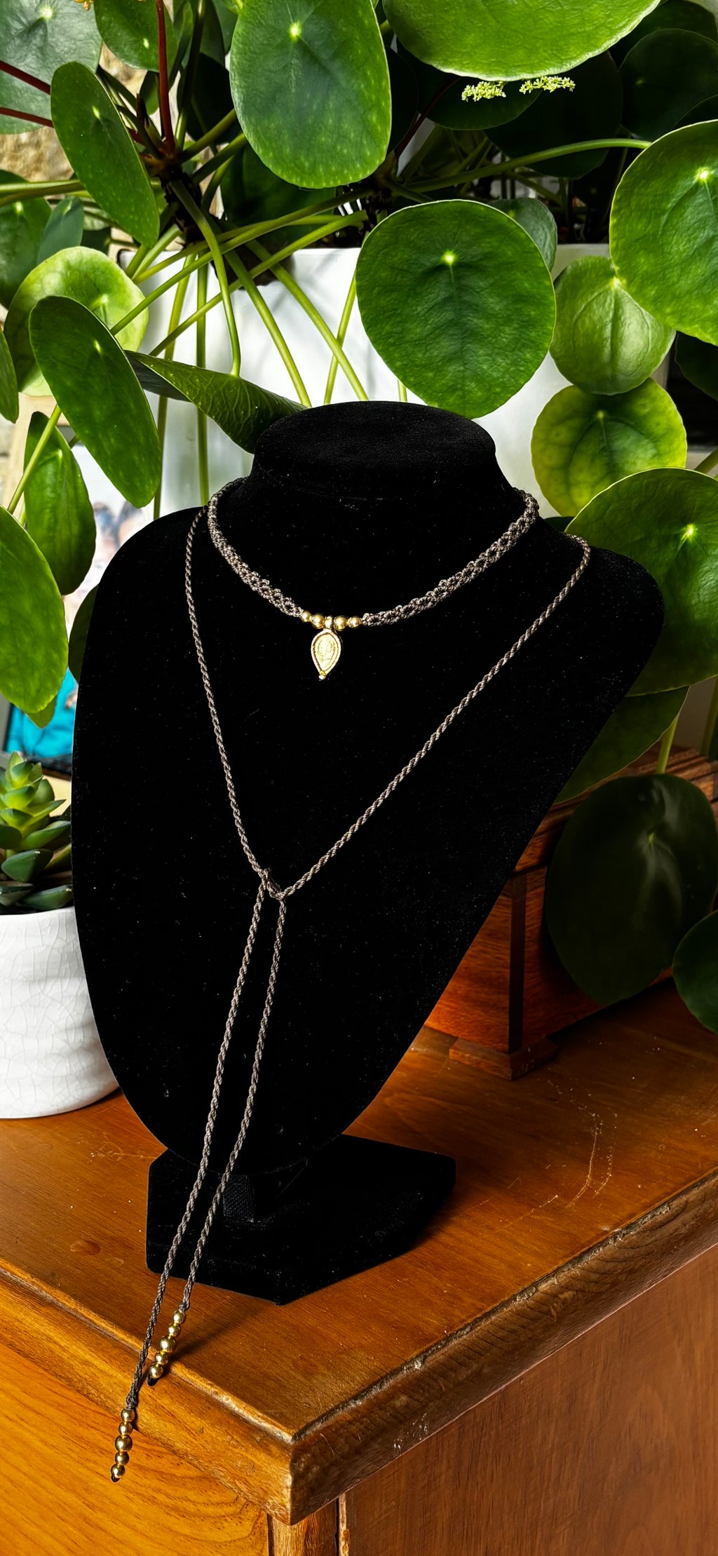 The Earth wrap necklace