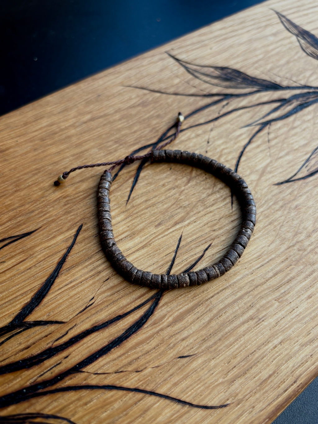 Coconut bracelet