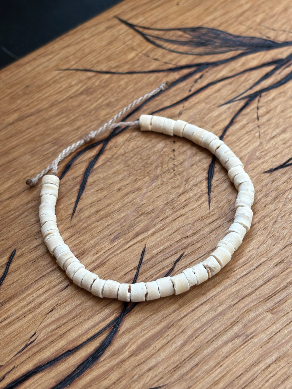 Coconut bracelet