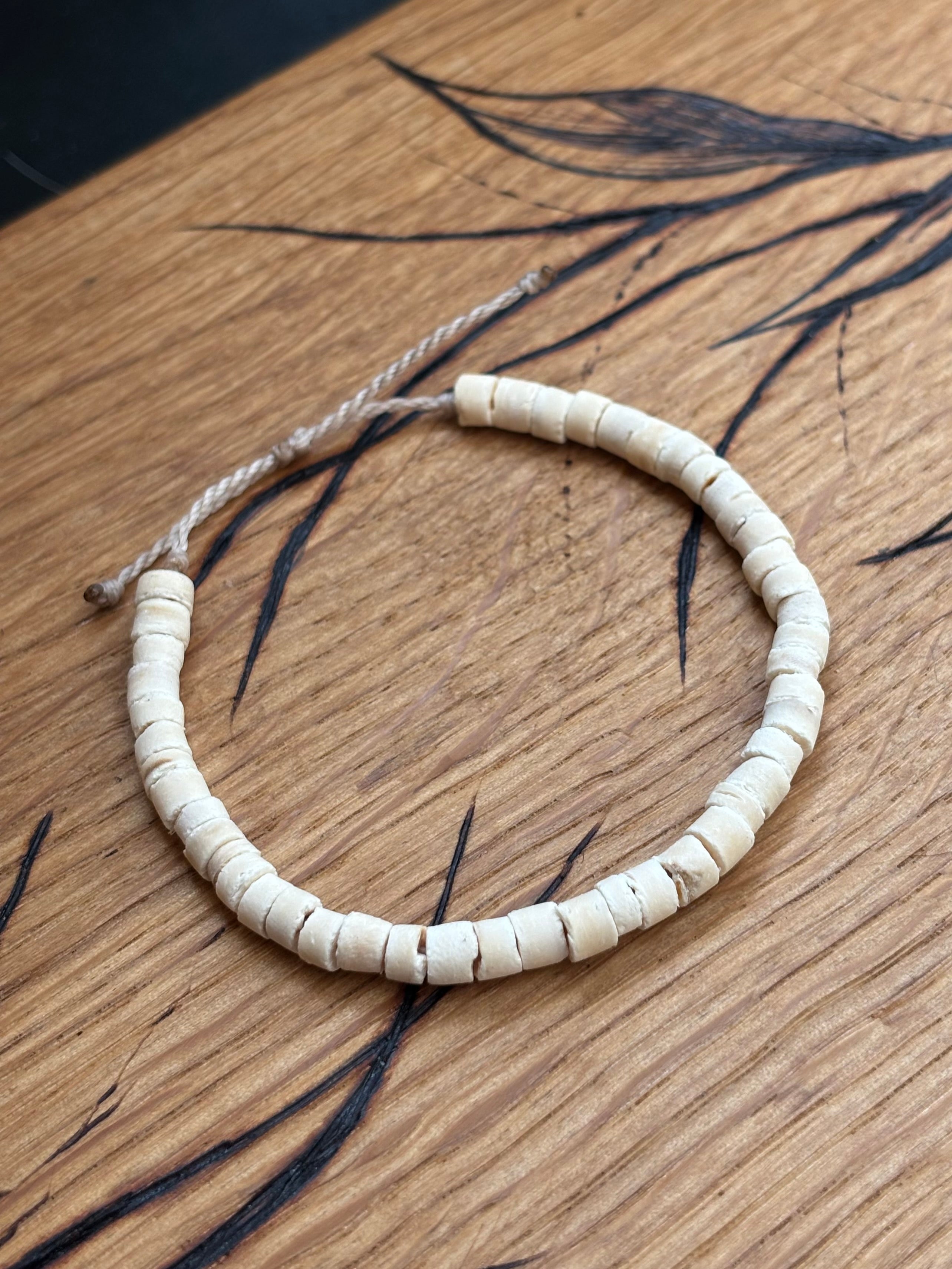 Coconut bracelet