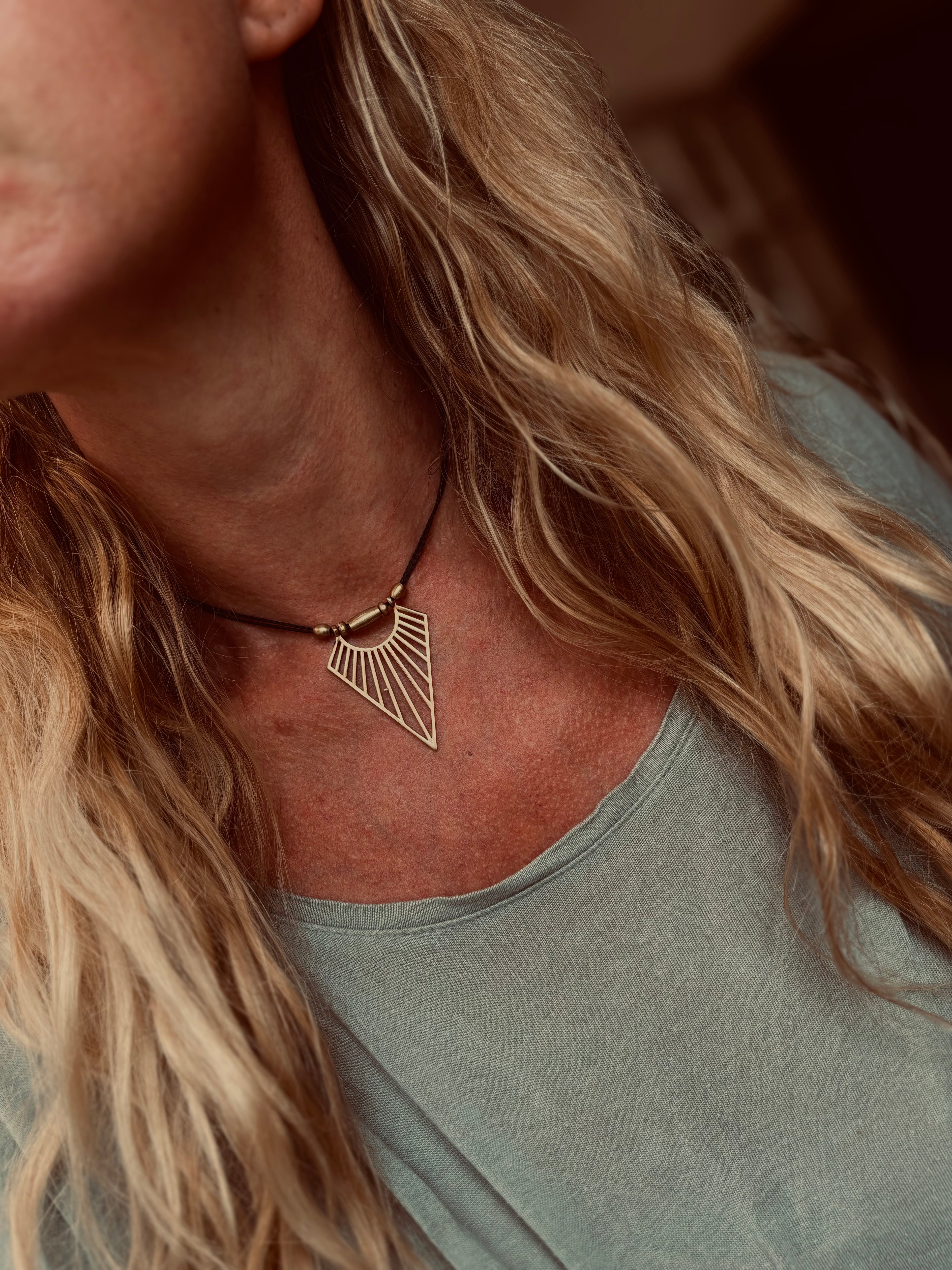 The Horizon Necklace