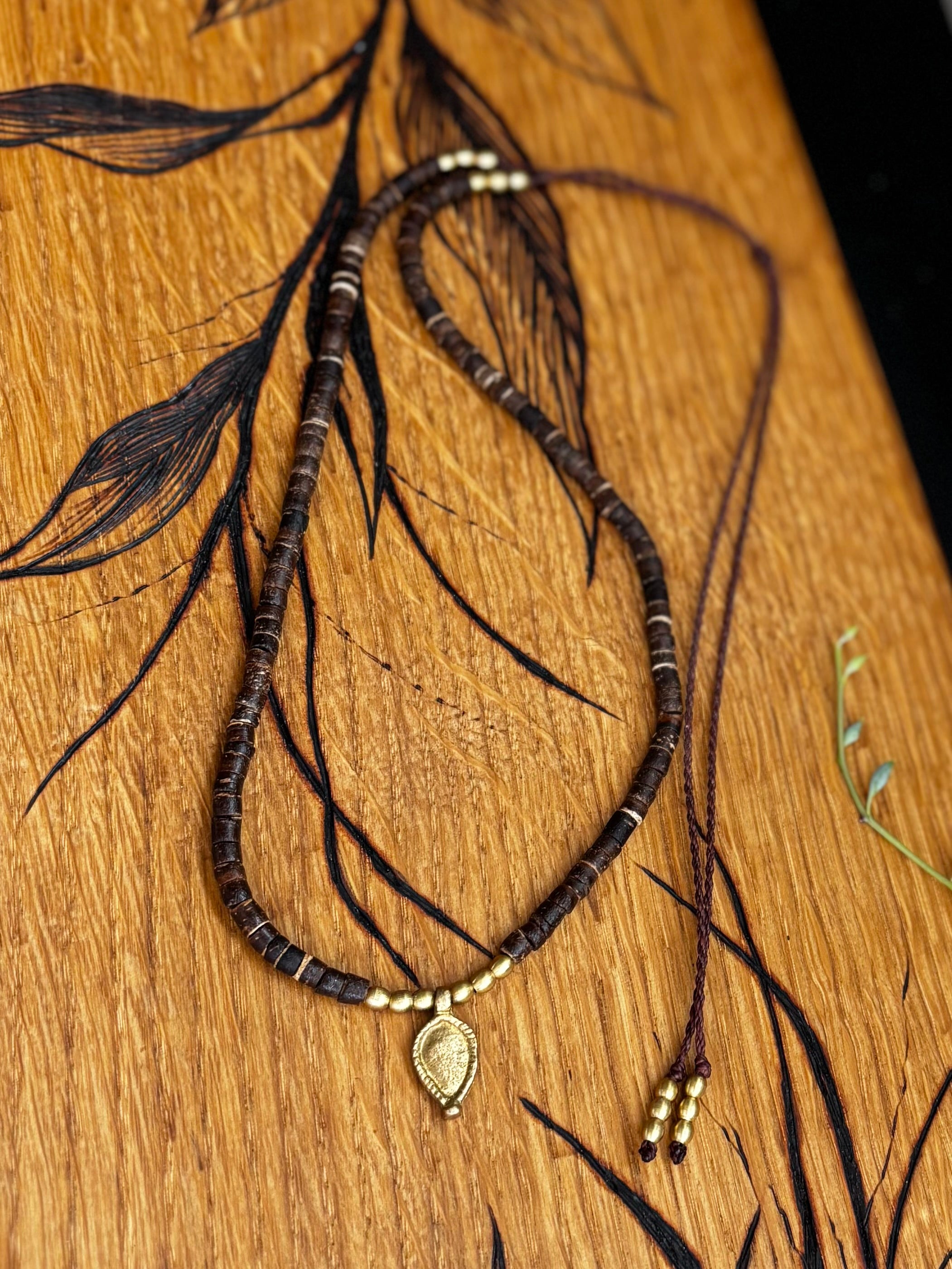 The Nura Necklace